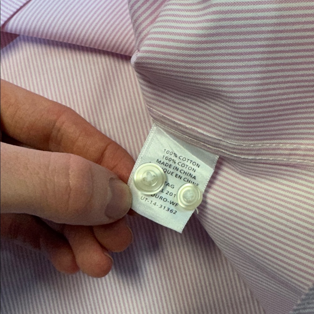 UNTUCKit mens 2XL XXL pink stripe regular fit wrinkle free button up shirt EUC - Picture 4 of 4